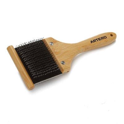 Artero Nature Collection double-sided slicker brush with bamboo handle and stainless steel pins.
